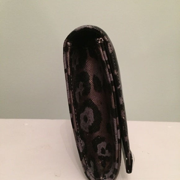 Banana Republic Clutch - Picture 2 of 2